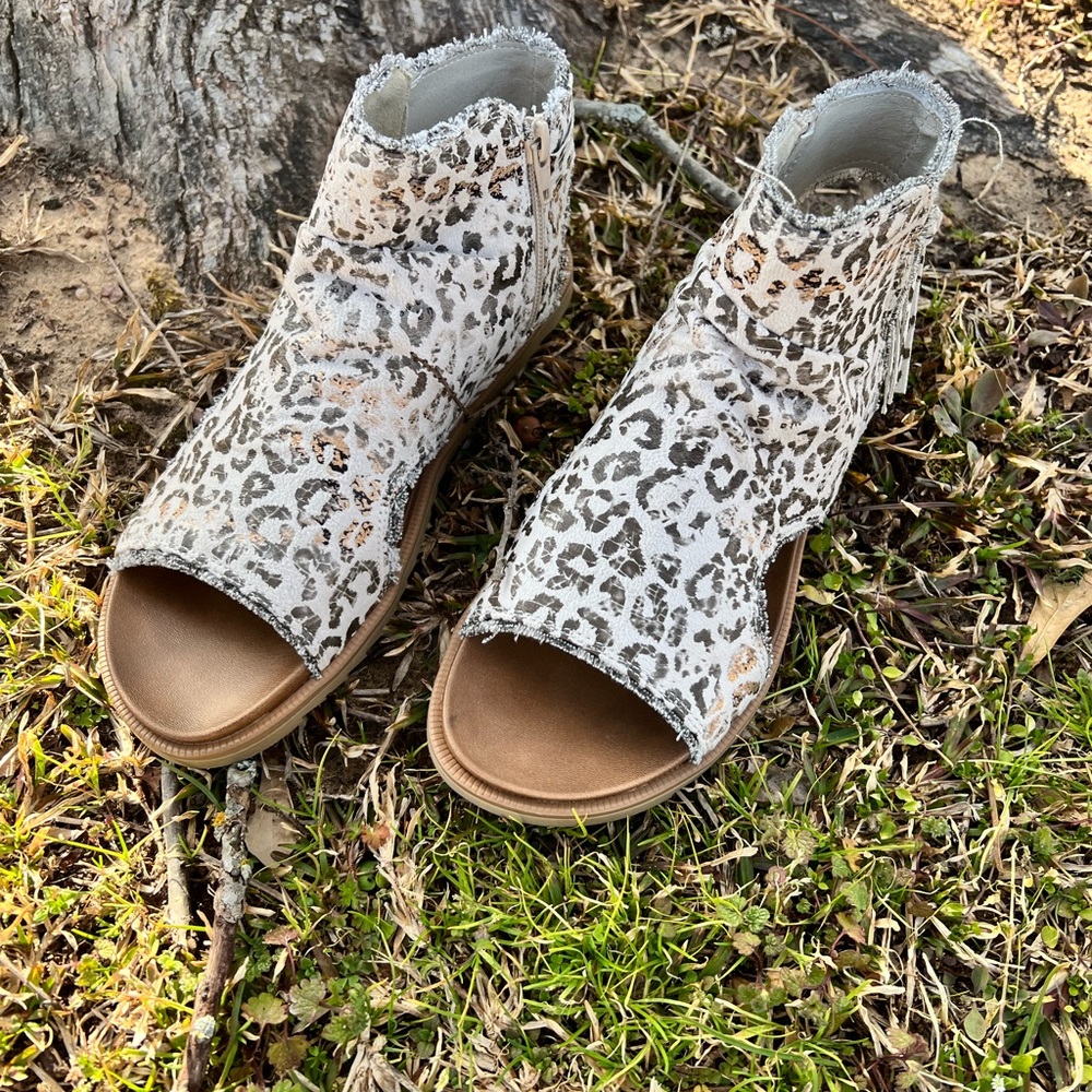Leopard Sandals